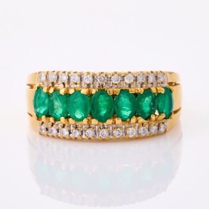 18ct Yellow Gold, Emerald / Diamond Ring