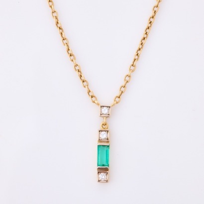 18ct Yellow Gold, .39ct Emerald / .15ct Diamond Pendant on 9ct Yellow Gold 47cm Chain