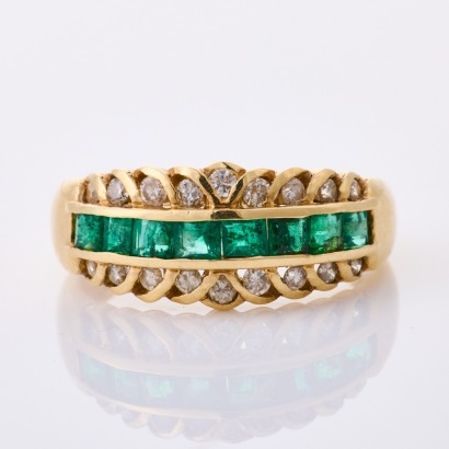 14ct Yellow Gold, Emerald / .20ct Diamond Ring