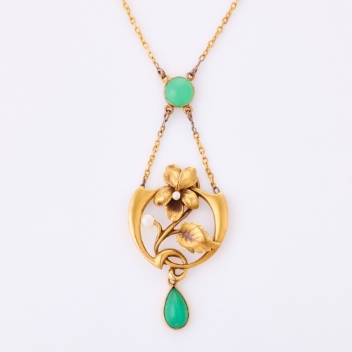 14ct Yellow Gold, Antique, Floral Design Chrysoprase / Seed Pearl Pendant on 42cm Necklace