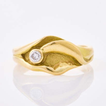 18ct Yellow Gold, Swiss Made, .10ct Diamond Ring