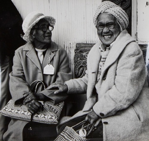 ANS WESTRA Maori Wahine at Marae