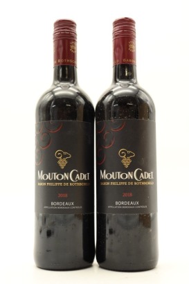 (2) 2018 Baron Philippe de Rothschild Mouton Cadet, Bordeaux