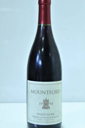(1) 1998 Mountford Pinot Noir, Waipara
