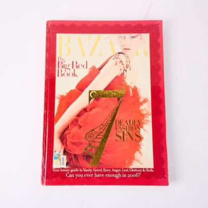 Harpers Bazar Head Cover Coffee Book 2006