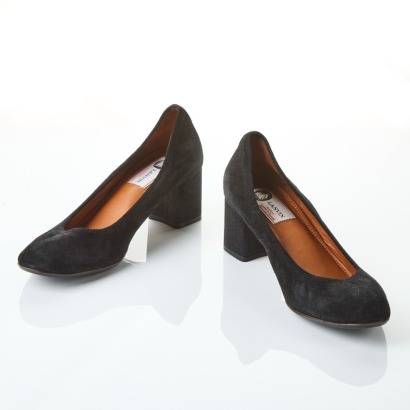 Lanvin Black Suede Pump Shoes, Size 38 with Box