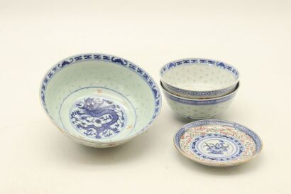 Three Chinese 20th Century Linglong Blue and White Painted Bowls and One Plate