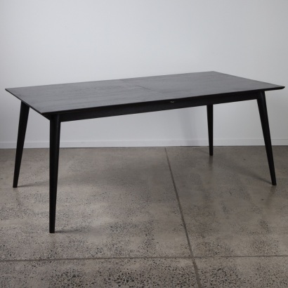 A Muuto Extension Dining Table