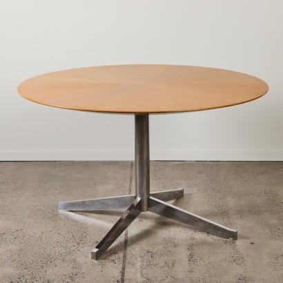 A Florence Knoll Dining Table by Nova Interiors