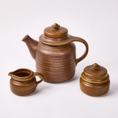 An Arabia Finland Kaarne Tea Set By Ulla Procope