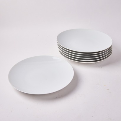 A Set Of Seven Thomas Loft Dinner Plates Made in Germany