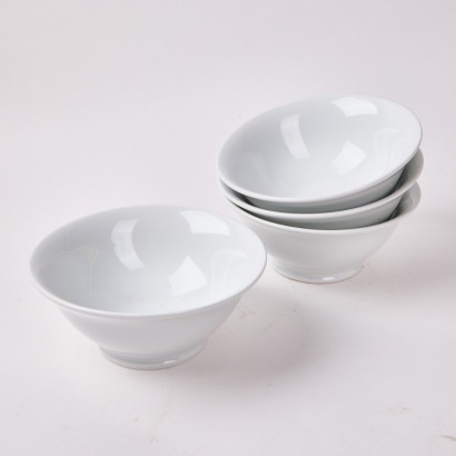 A Set Of Four Pilivuyt Salad Bowls. Made in France