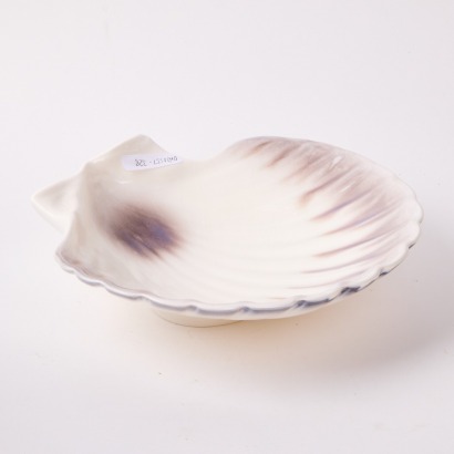 A Studio Ceramics Large Clam Shell Dish