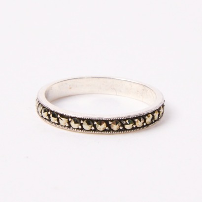 A Vintage Sterling Silver Marcasite Ring
