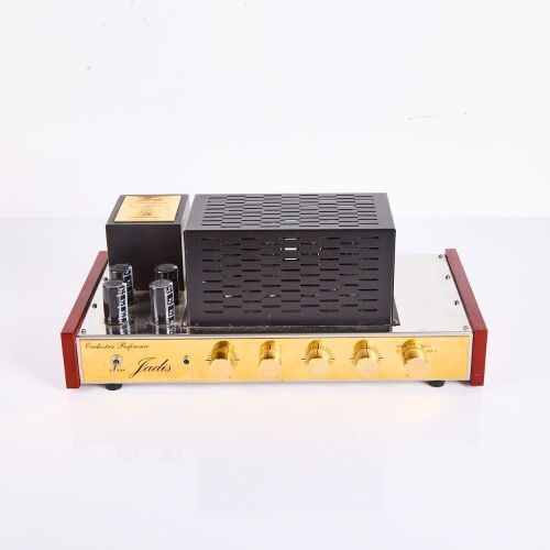A Jadis Orcherstra Reference 40W Tube Amp. Made in France