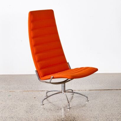 A Jens Amundsen Lounge Chair Sas Series by Fritz Hansen