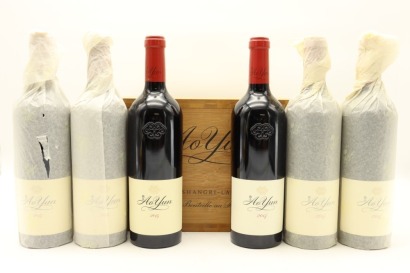 (1) 2014 & 2015 Ao Yun Shangri-la, Yunnan, China, 6 Bottles Sold as One Lot (OWC)