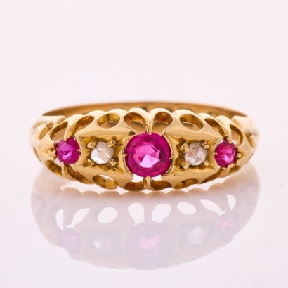 18ct Yellow Gold, Antique Three Stone Ring