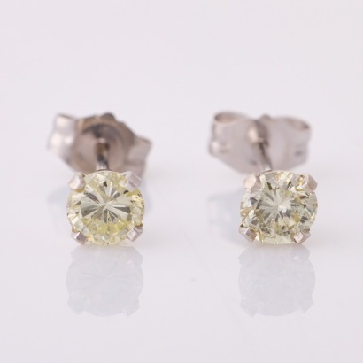 14ct White Gold, 3.90mm Diamond Stud Earrings