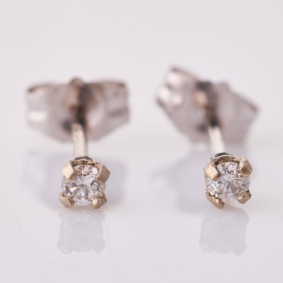 14ct White Gold, 2.15mm Diamond Stud Earrings