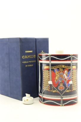 (1) Camus Drum 'Grenadier Guards' Vieille Reserve Du Jubile, Cognac (GB)