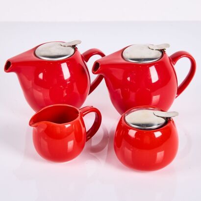 A Red Ambrosia Tea Set