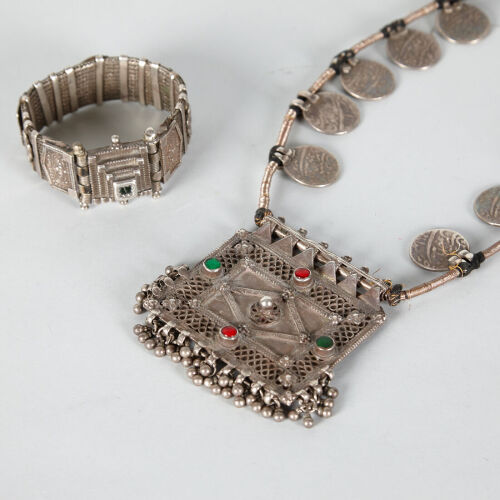 A Two Piece Suite of Vintage Indian Silver Jewellery