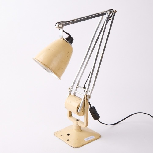 A Hardrill & Horstmann Counterpoise Articulating Desk Lamp