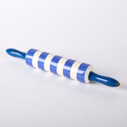 A T & G Green Cornishware Blue & White Rolling Pin