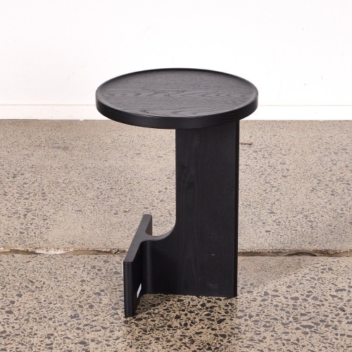 An Ariake Beam Side Table