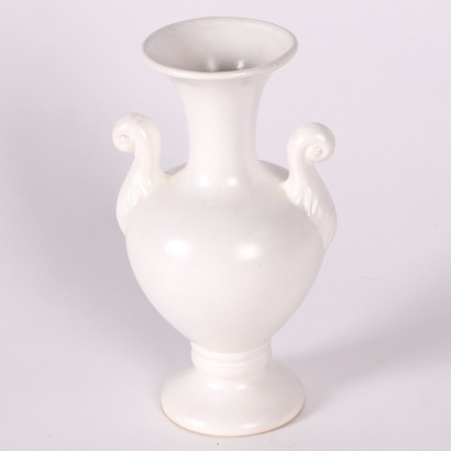 A Crown Lynn Vase Shape Number #2096