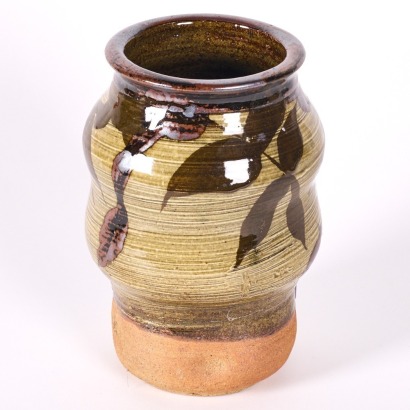 A Mark Tugenhafdt Hakame Style Vase