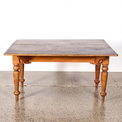 An Antique NZ Kauri Dining Table