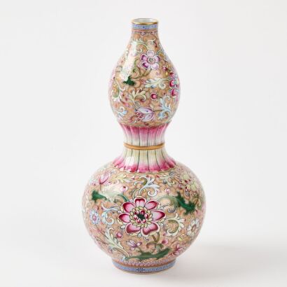 A Chinese Famille-Rose 'Floral' Gourd Vase (Qing Dynasty Qianlong Year Mark)