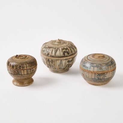 Three Vietnamese 14th Century Blue And White Small Jars With Lids