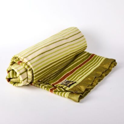 A Shepherd Deluxe All Wool Blanket