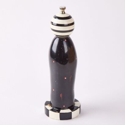 A William Bounds Grinder