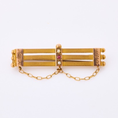 9ct Yellow Gold, Red Stone/See Pearl Bar Brooch