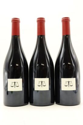 (3) 2007 Bilancia La Collina Syrah, Hawke's Bay ♦