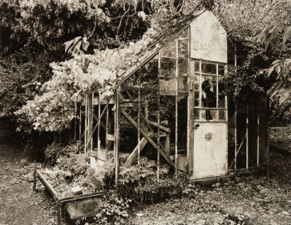 ROBIN MORRISON untitled (from Images of a House series)