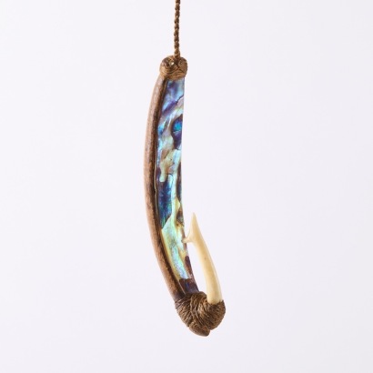 A Pā Kahawai Fishing Hook, Aotearoa