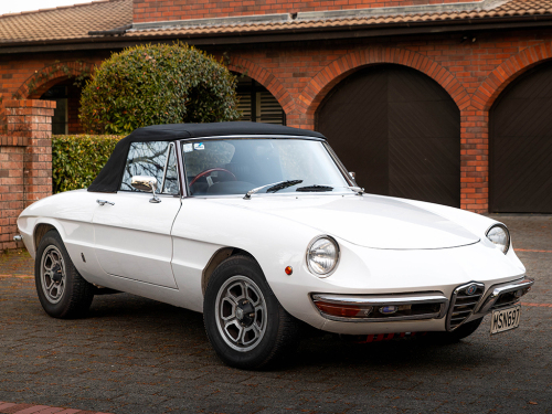 1969 Alfa Romeo 1750 Spider