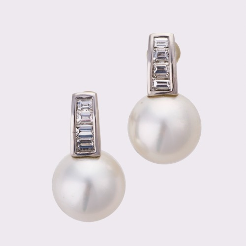 18ct White Gold, Modern, 10mm Cultured Pearl / .75ct Diamond Earrings - As new