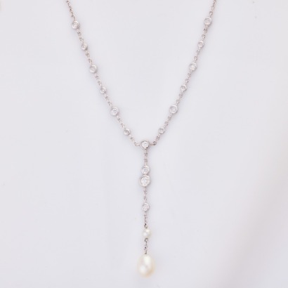 18ct White Gold, 44cm, Modern, .53ct Diamond / 9mm Pearl Necklace