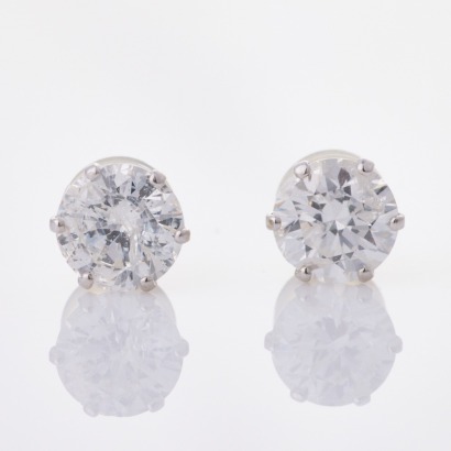 Platinum, 1.55ct Diamond Stud Earrings