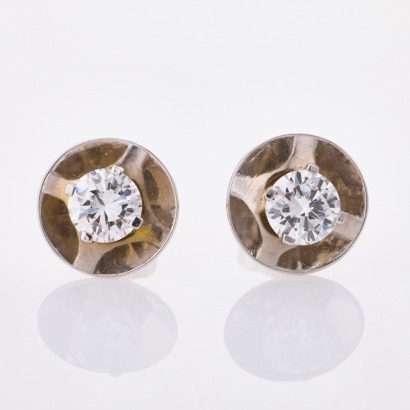 18ct Yellow / 9ct White Gold, 1.08ct Diamond Stud Earrings