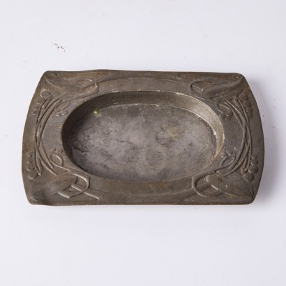 An Art Nouveau Pewter Dish