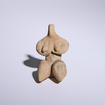 A Rare Tel Halaf Goddess Figure, Anatolia and Northern Syria