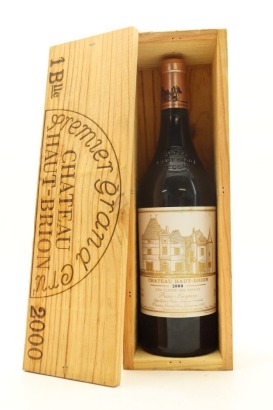 (1) 2000 Chateau Haut-Brion, Pessac-Leognan [JR18] [RP99] [WE96] (OWC)