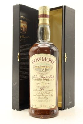 (1) Bowmore 1974 Distilled 21 Year Old Single Malt Scotch Whisky, 43% ABV (GB)